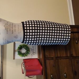 Calvin Klein Black/White Grid Knit Pencil Skirt